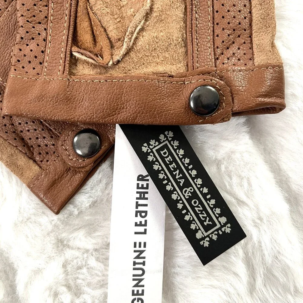 NWT Deena & Ozzy Leather Driving Gloves (Cognac) M/L